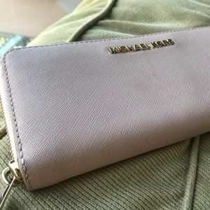 Michael Kors Pink Wallet
